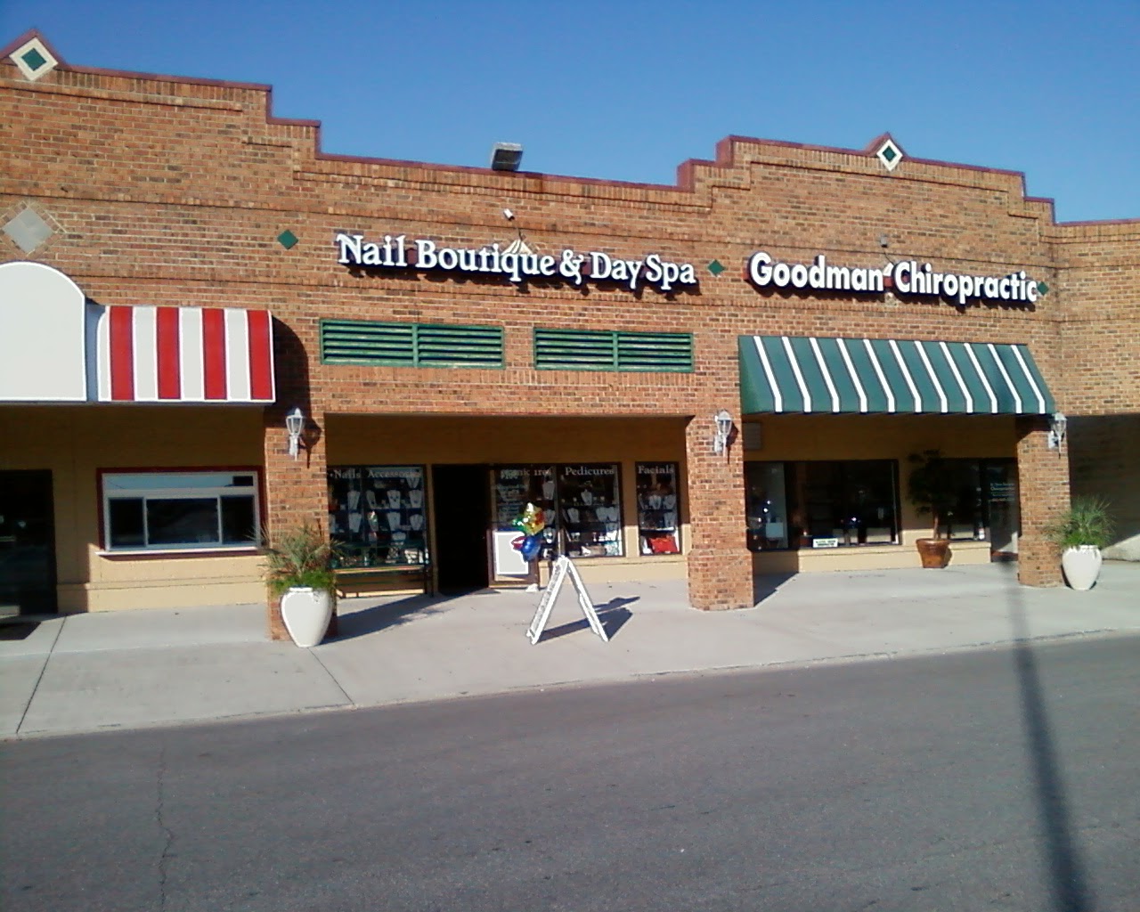 Nail Boutique Salon & Day Spa nail work in Myrtle Beach, South Carolina